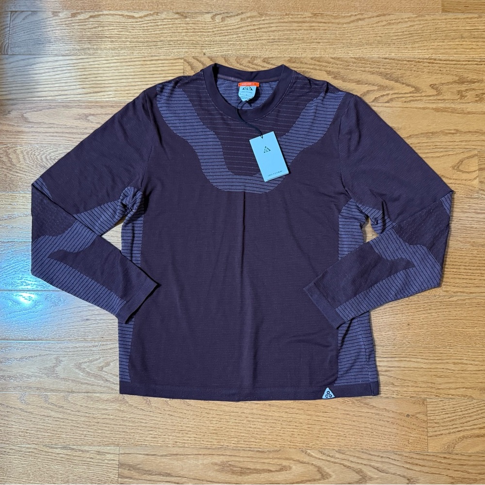 Nike Men’s ACG Delta River Dri-Fit ADV Long Sleeve Baselayer Shirt - Size Medium